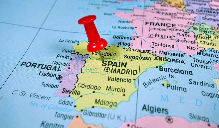 اقامت اسپانیا از طریق تمکن مالی
